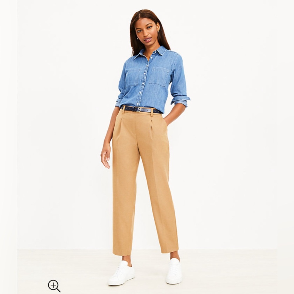 Loft khaki pull on taper‎ pants size SP